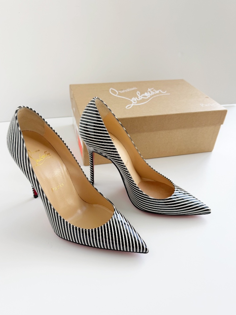 Christian Louboutin Décolleté 554 100 Patent Stripes Pumps EU 36 Black White - Picture 8 of 12